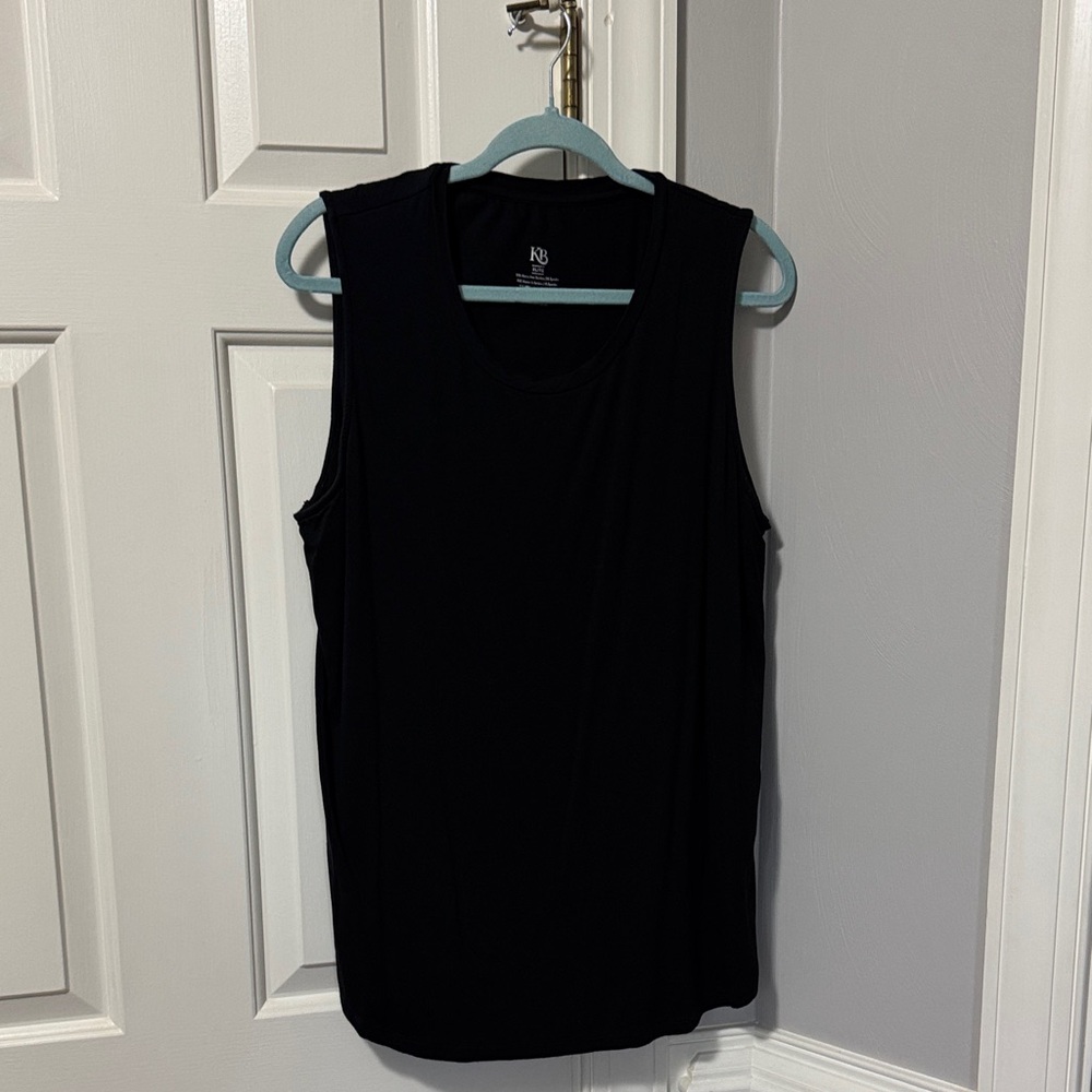 Kindred Bravely Black Muscle Tee